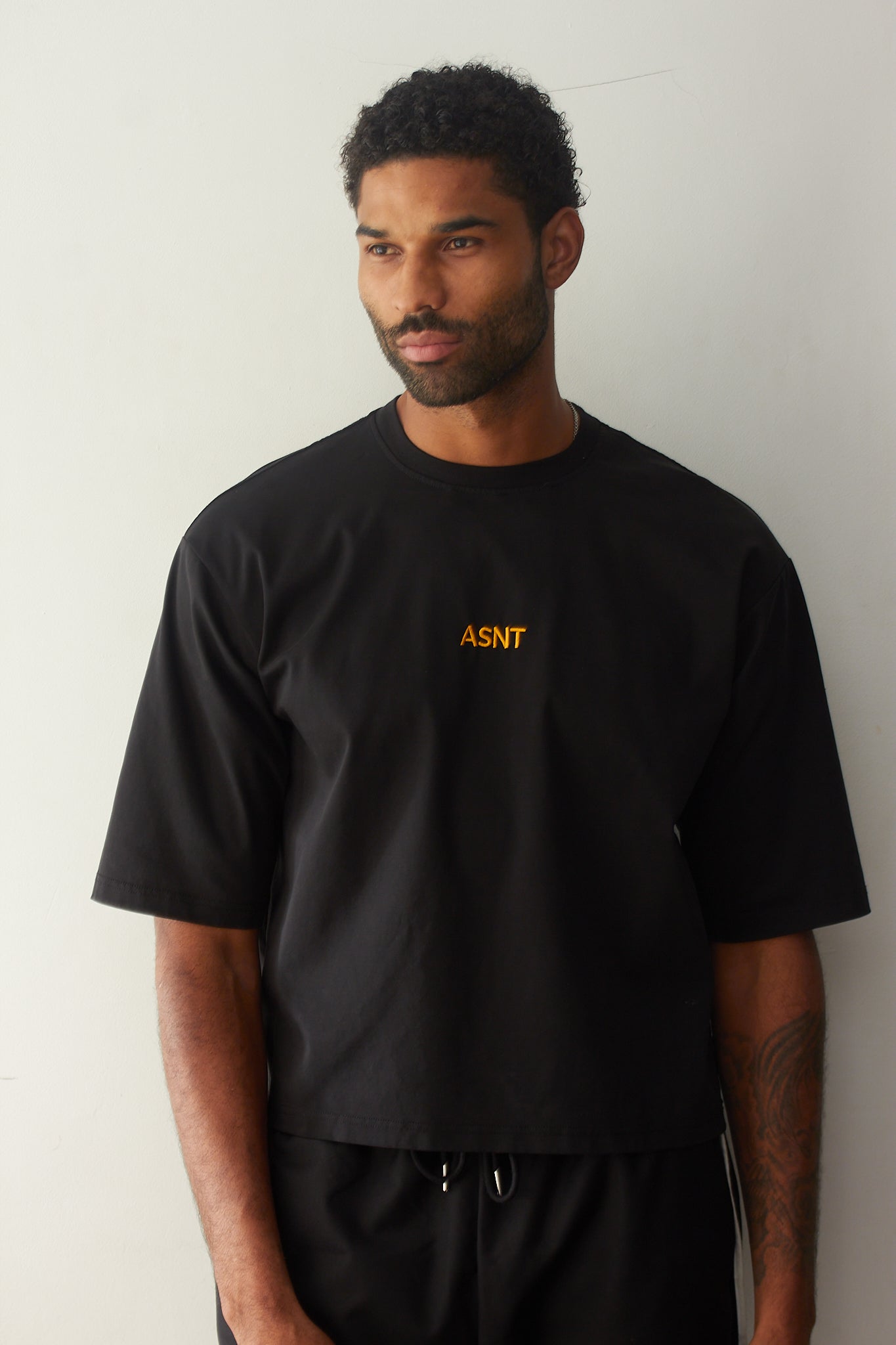 Abundance Oversized Tee (Black)